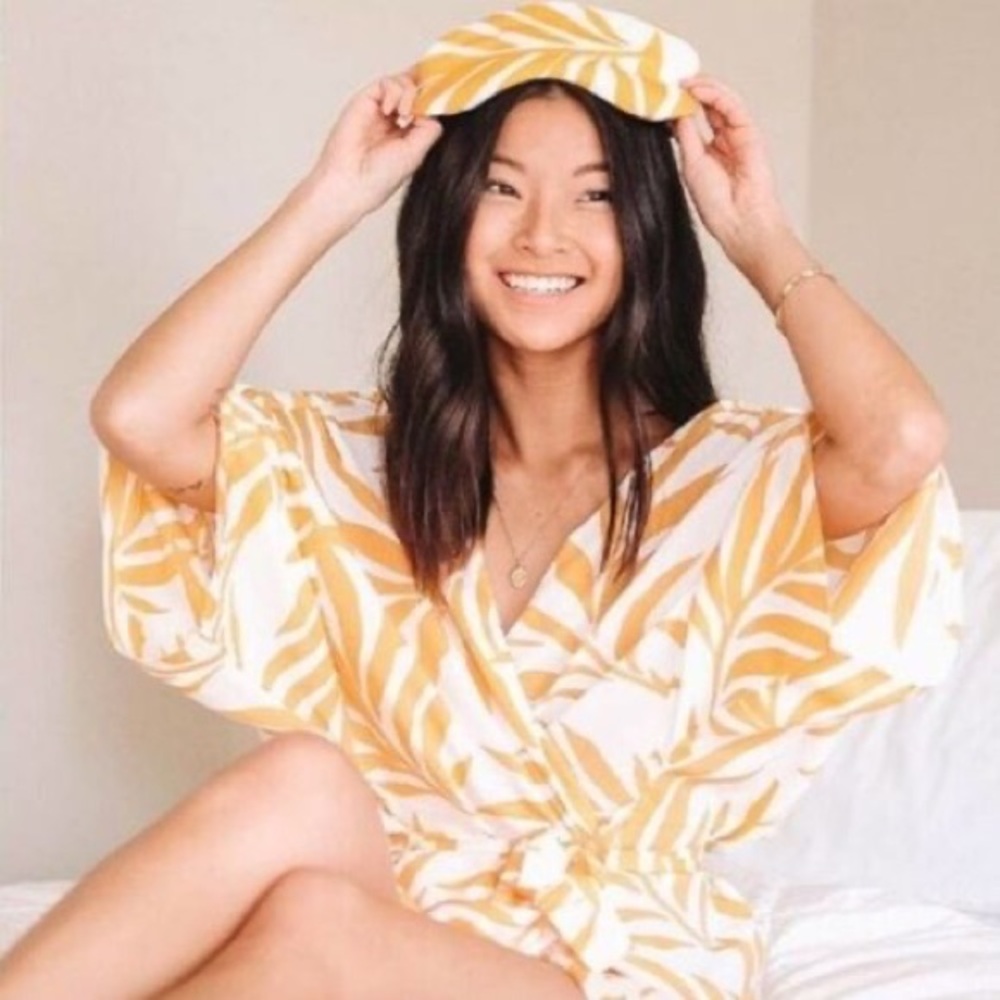 Maison Du Soir Cover-up - Picture 3 of 8